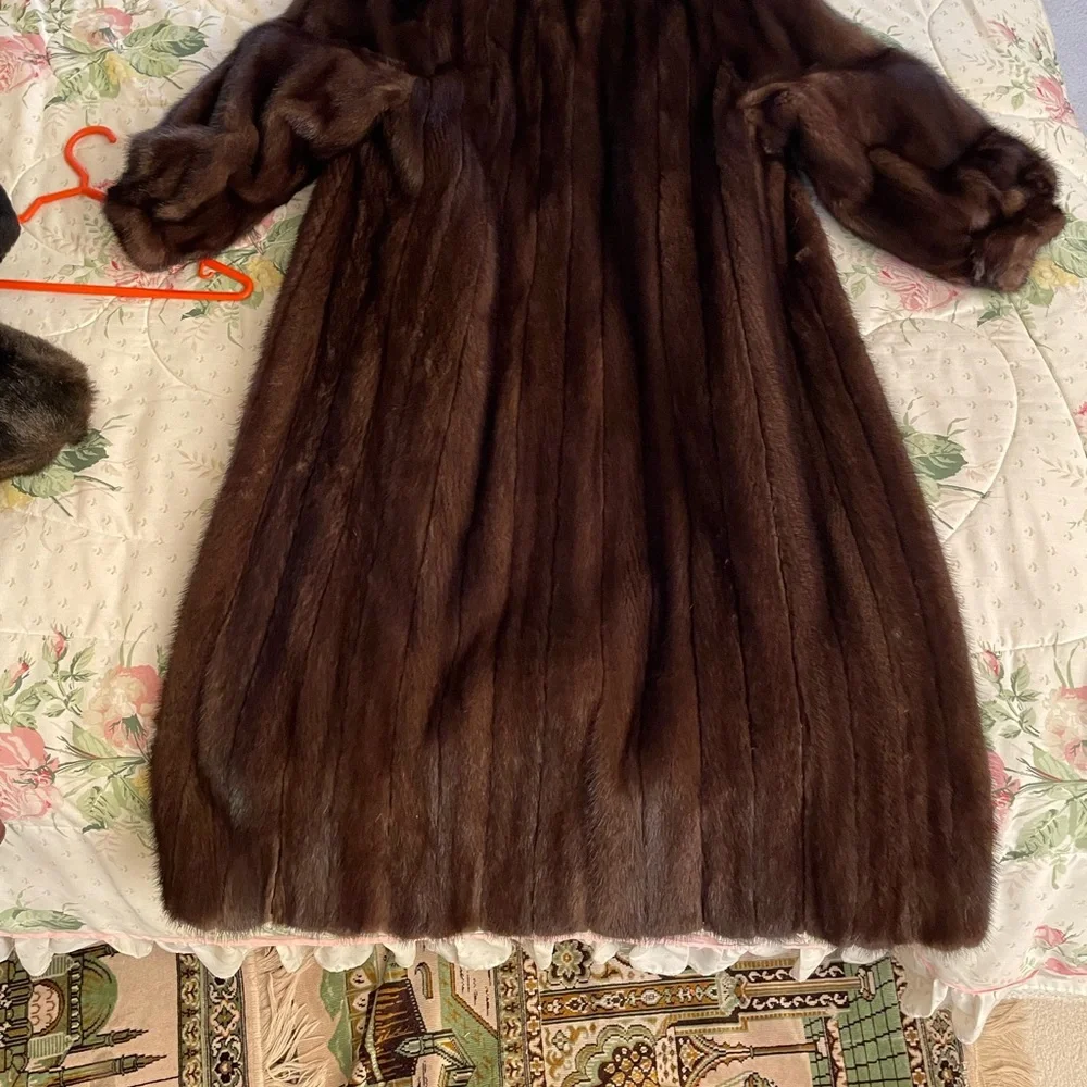 Mink coat - Picture 11 of 14